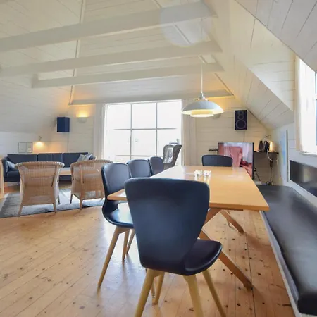 Beautiful Home In Blavand With Sauna Блаванн